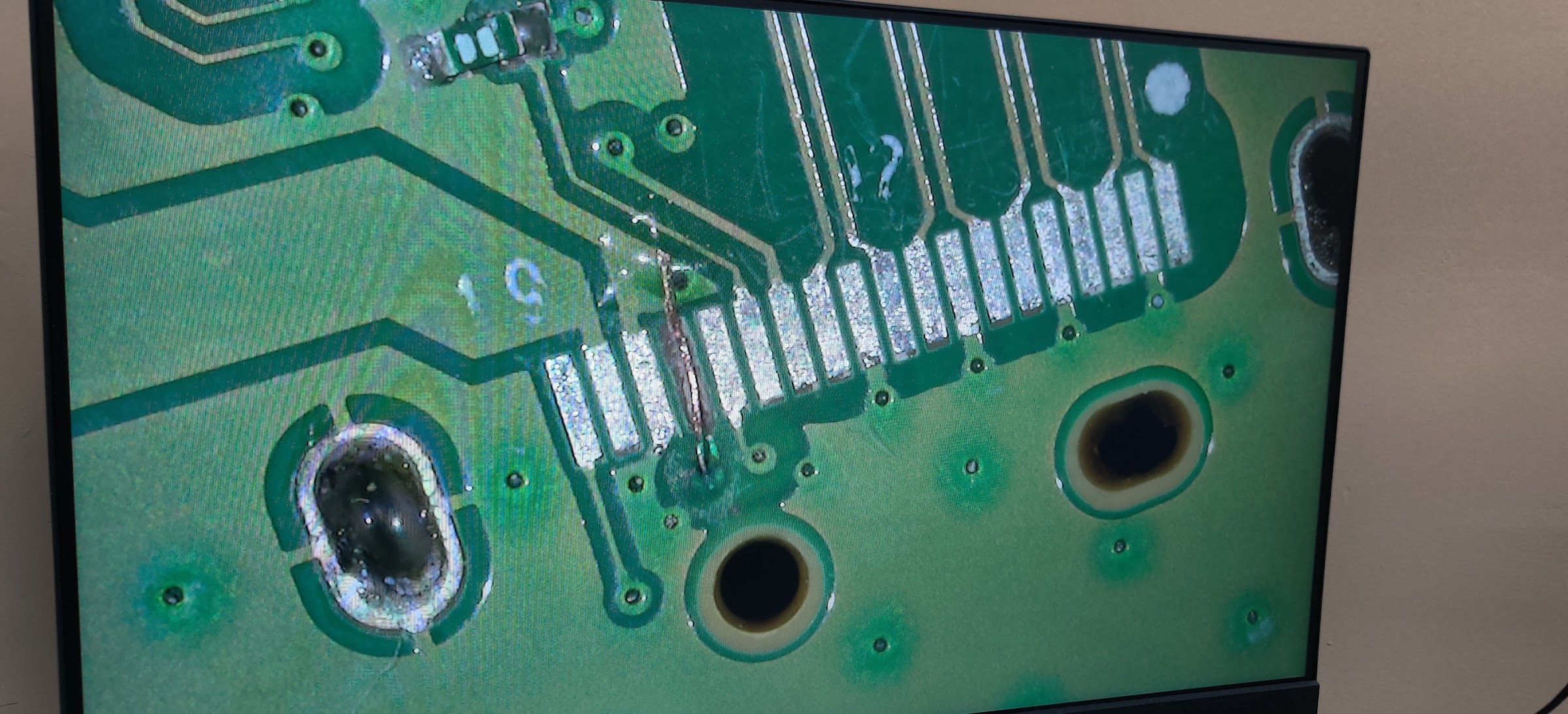 Install new jumper wire trace Image